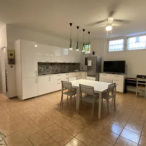  Affittacamere Casa Turro