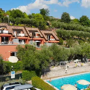 ** Aparthotel Holidays Italia